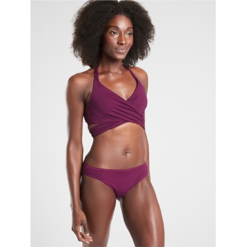 NWT Athleta Bra Cup Halter Bikini Top